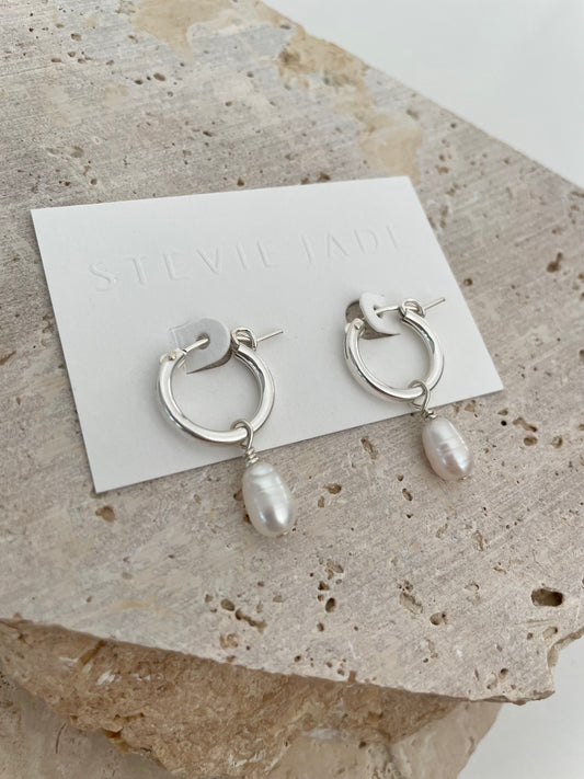 Teardrop pearl hoop earrings